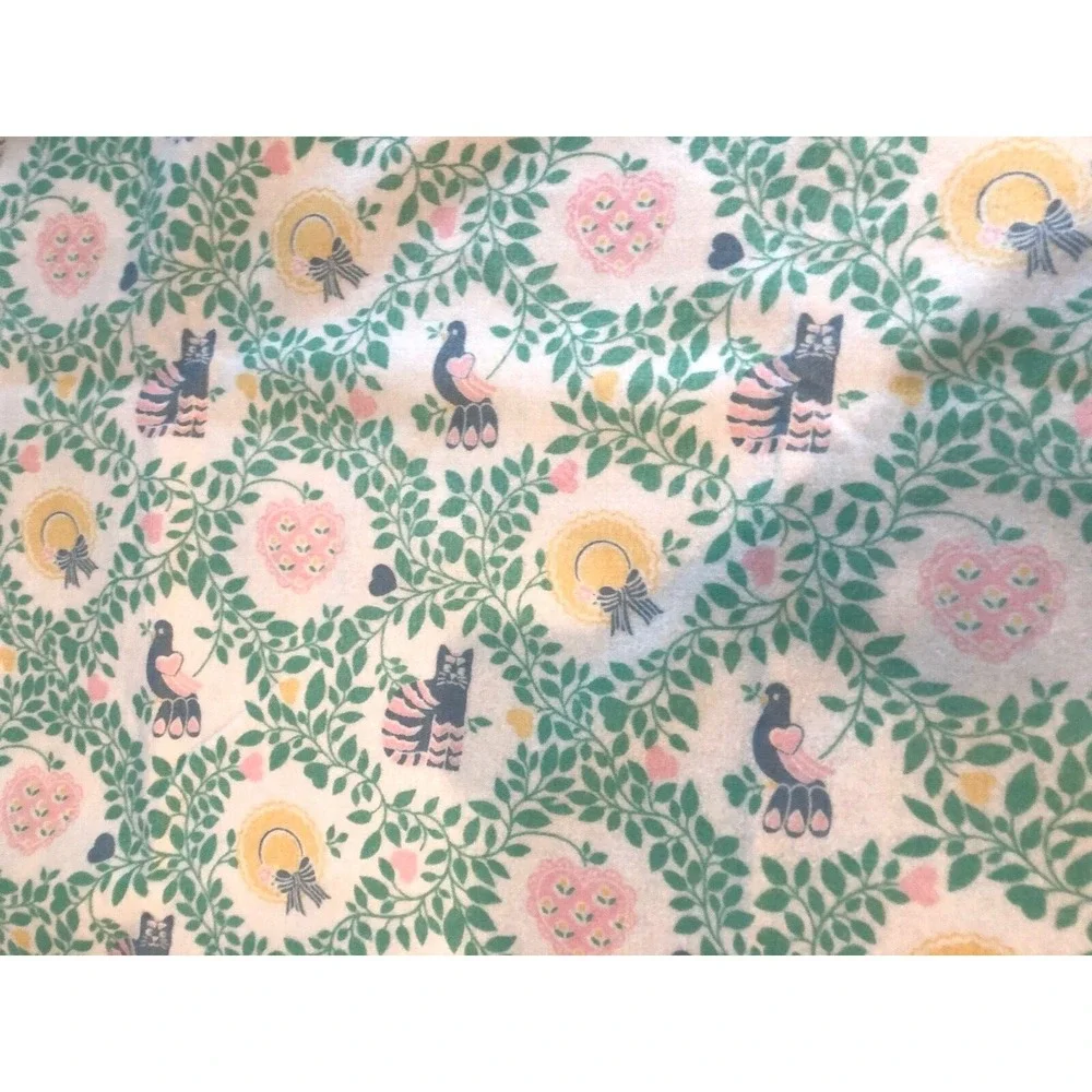 Primitive Design Satin Edge Blanket Country AmishVintage 1970s *Stiff 90 x 64